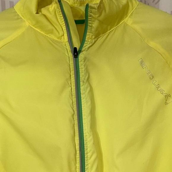💫Endura Pakajak men’s Cycling Hi-Viz-Yellow Jersey - Picture 2 of 7